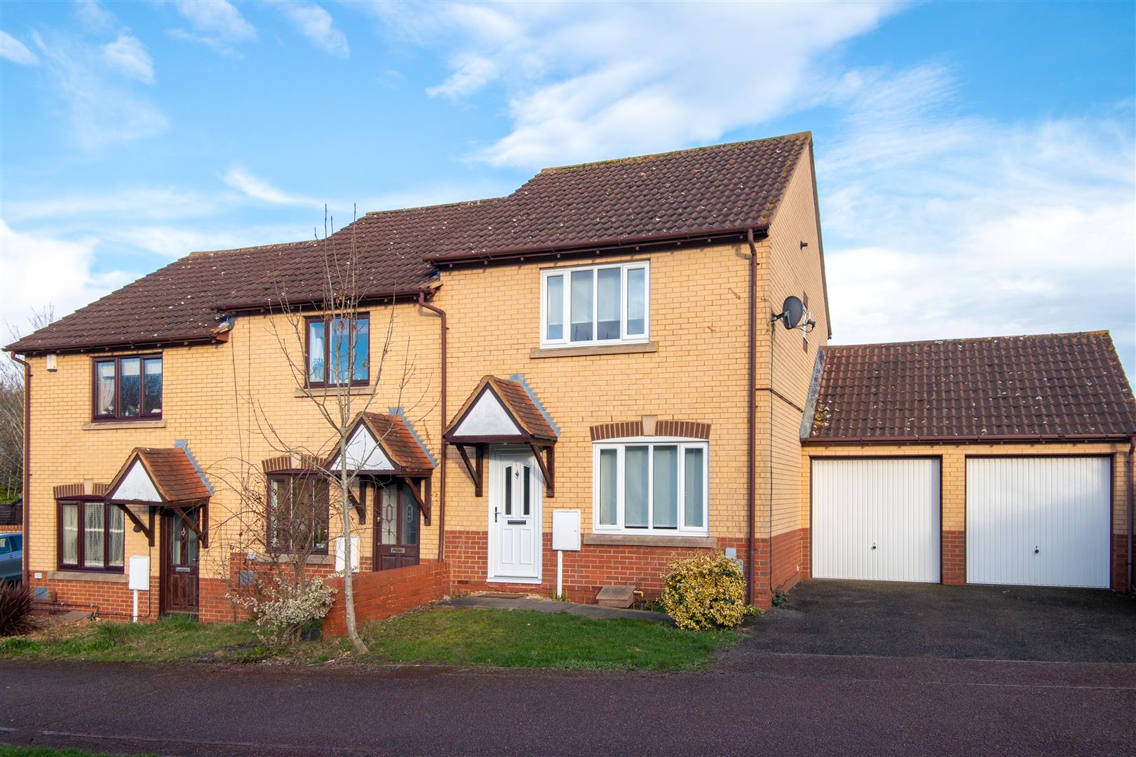 Wadhurst, Kents Hill, Milton Keynes